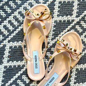 Steve Madden Point Stud Bow Sandals